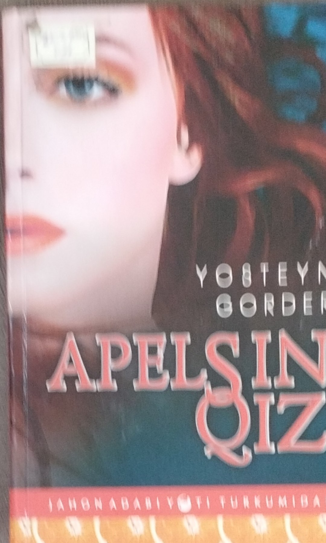 Apelsin qiz